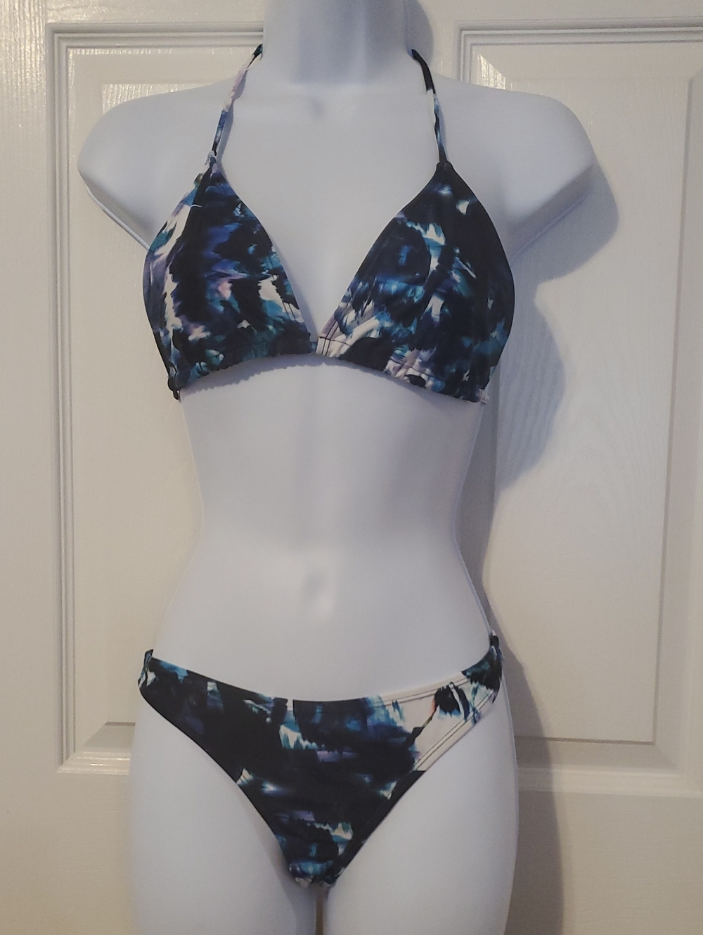 Fabletics Bikini Size Small